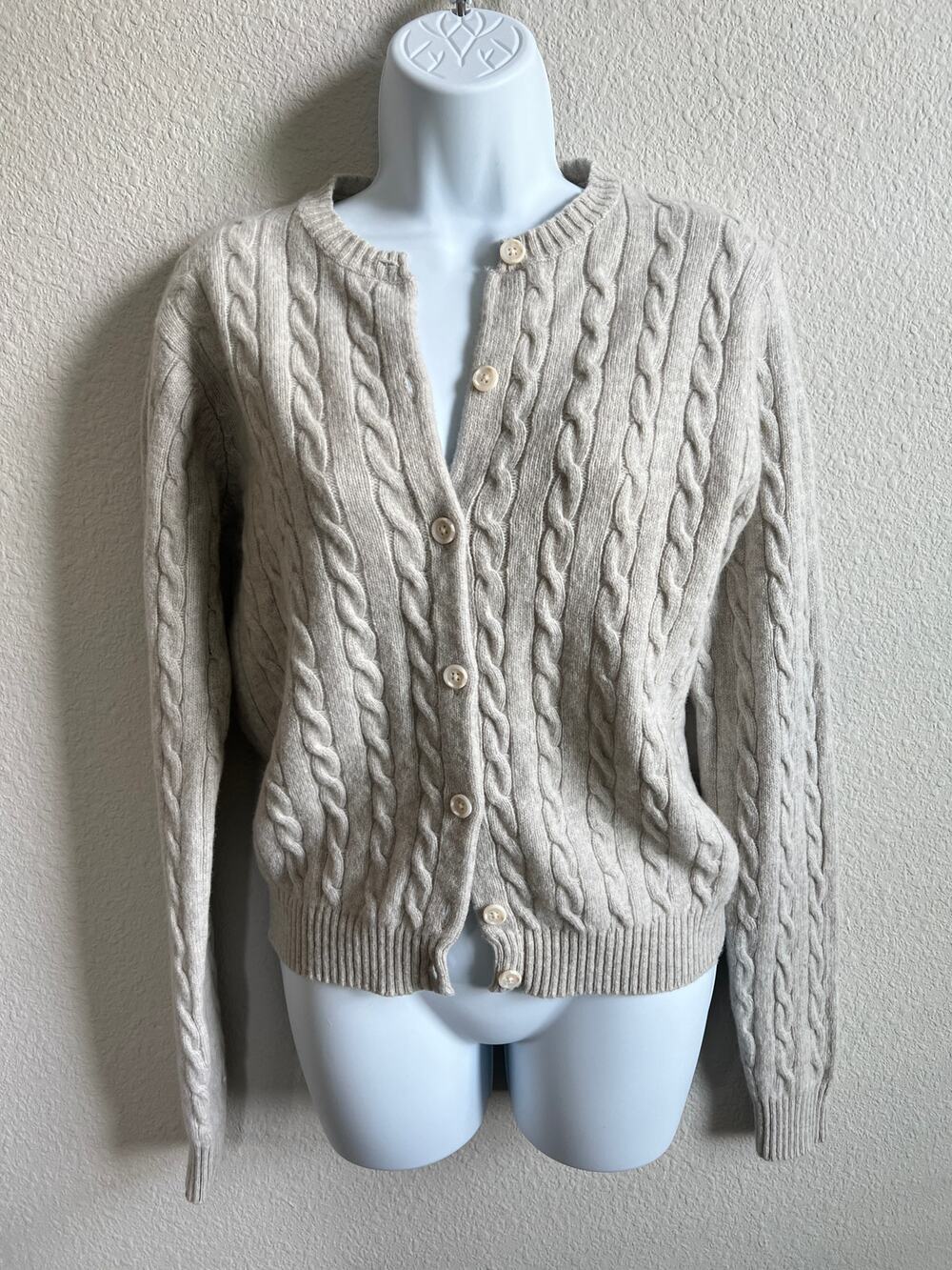Brandy Melville Olsen Wool Cable Knit Cardigan One Size Sweater Preppy NEW
